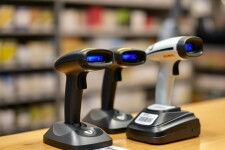 Как выбрать сканер штрих-кода: понятный гид для бизнеса и домашних задач